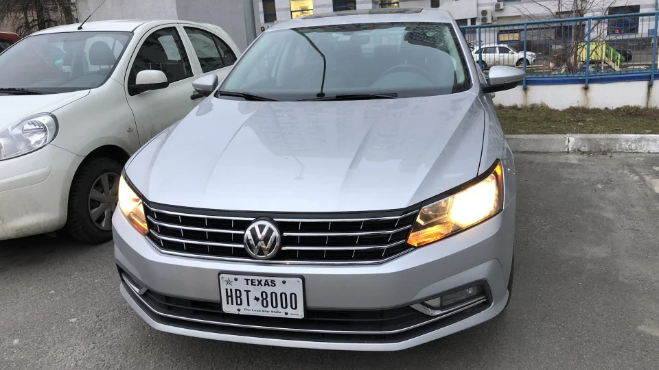 Volkswagen Passat US SE 1.8 TSI 3