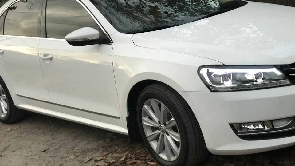 Volkswagen Passat US SEL 2.5 2