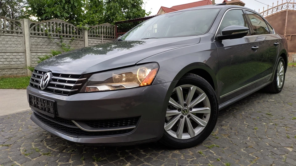 Volkswagen Passat US SEL 2,5L 2