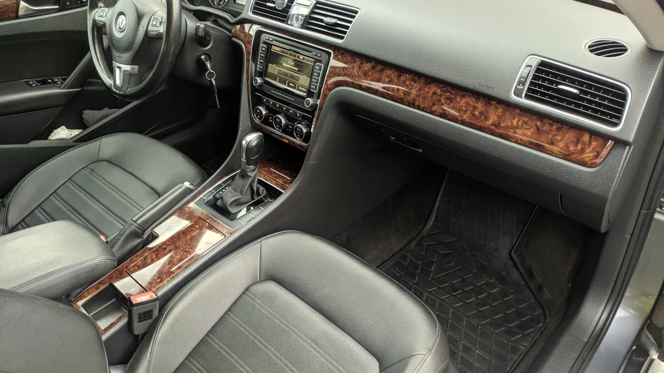 Volkswagen Passat US SEL 2,5L 3
