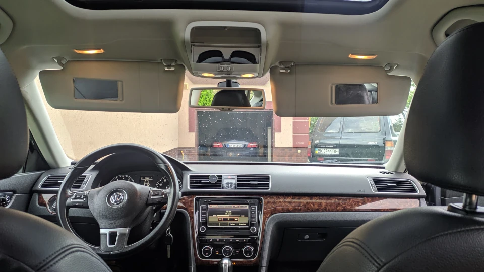 Volkswagen Passat US SEL 2,5L 5