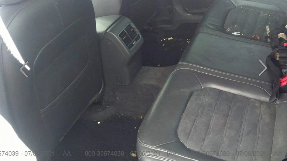 Volkswagen Passat US SEL Premium 4