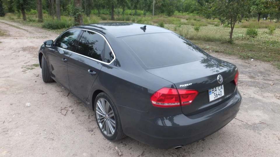 Volkswagen Passat US Sport 3