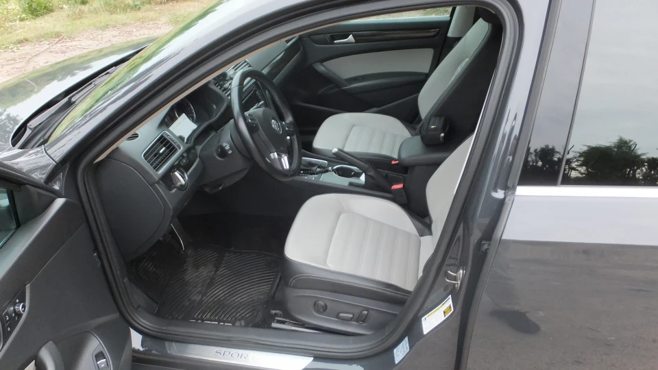 Volkswagen Passat US Sport 5