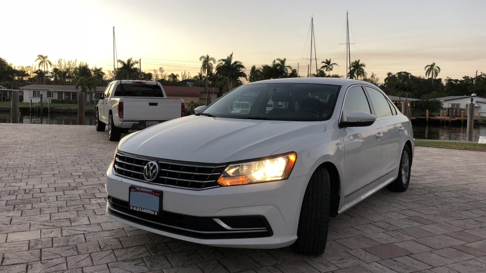 Volkswagen Passat US Stormtrooper 4