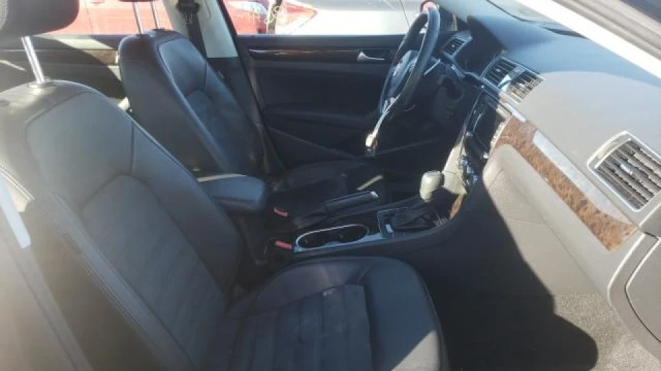 Volkswagen Passat US TDI SEL