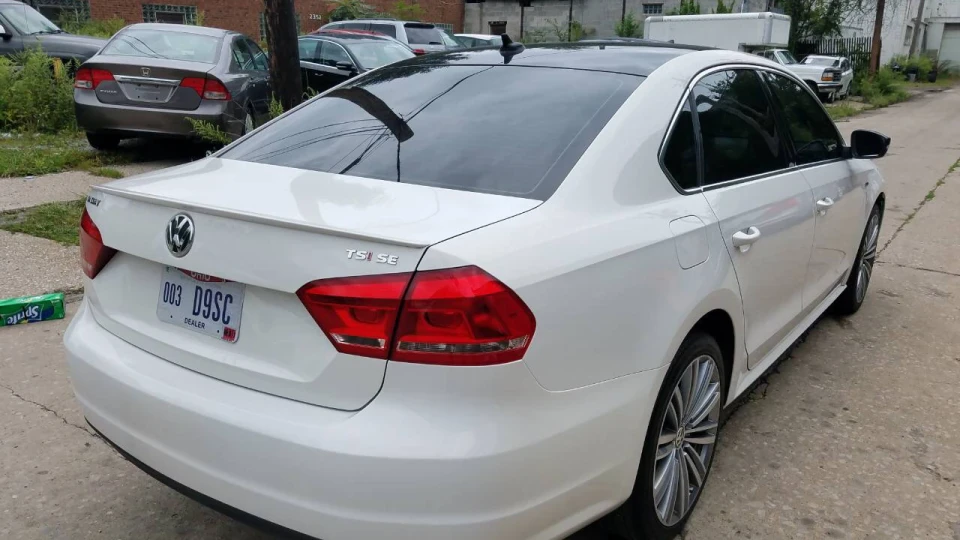 Volkswagen Passat US TSI SE 1.8 180л.с. 3