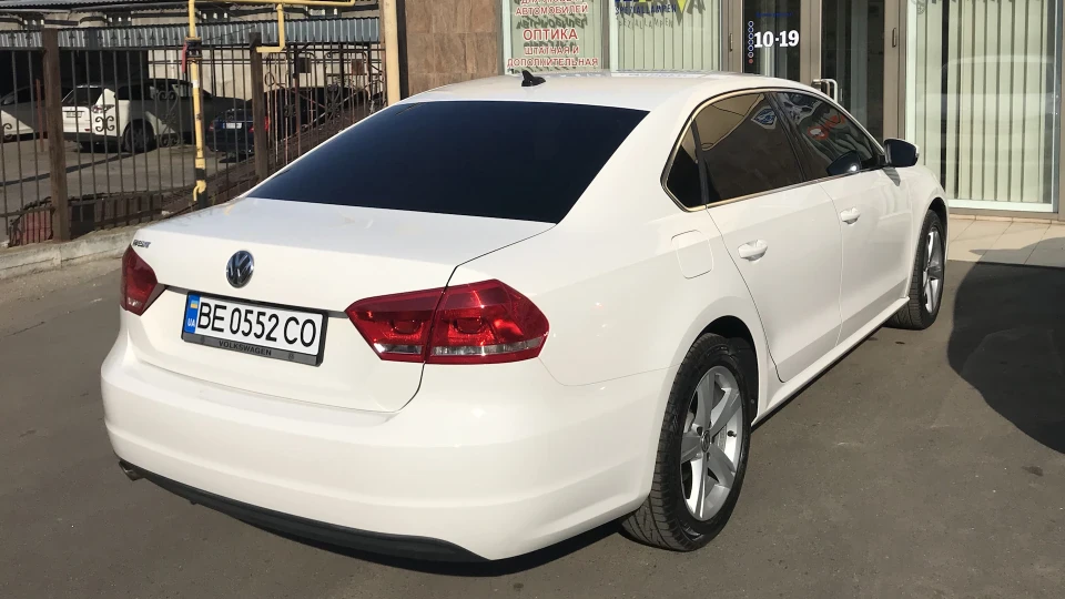 Volkswagen Passat US UMKA 2