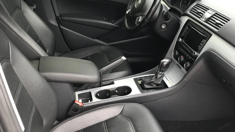 Volkswagen Passat US USA 2.5 Даруюча Емоції 3