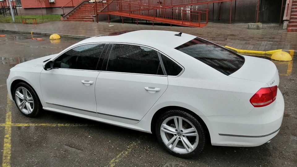 Volkswagen Passat US VR6