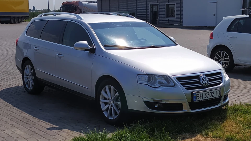Volkswagen Passat Variant 2