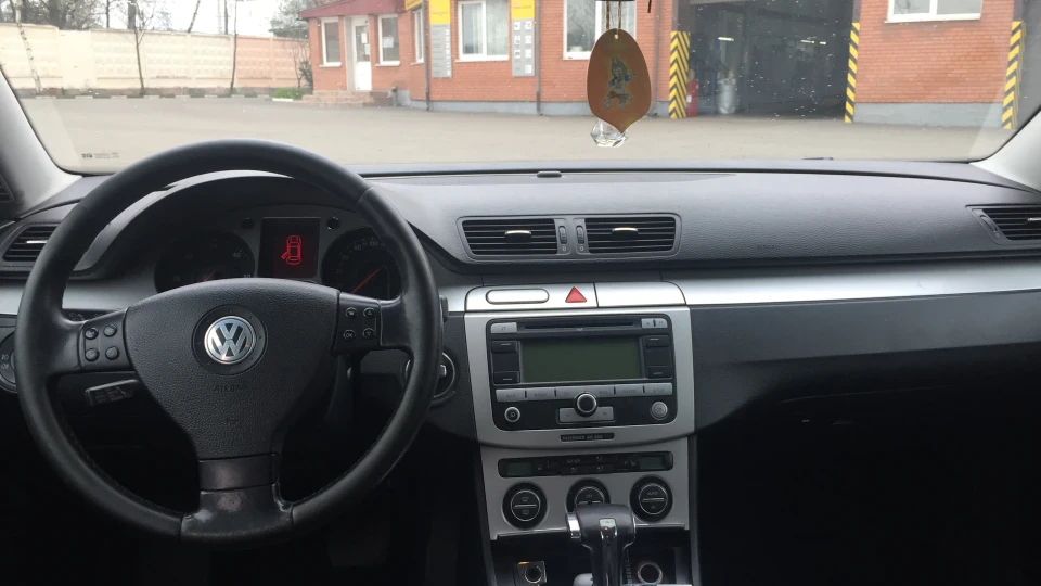 Volkswagen Passat Variant 4