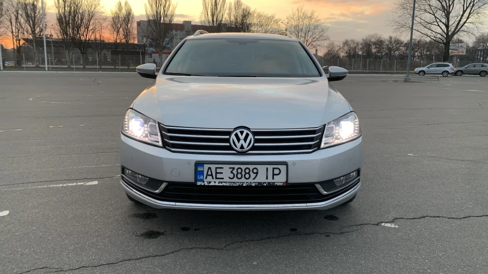 Volkswagen Passat Variant 4