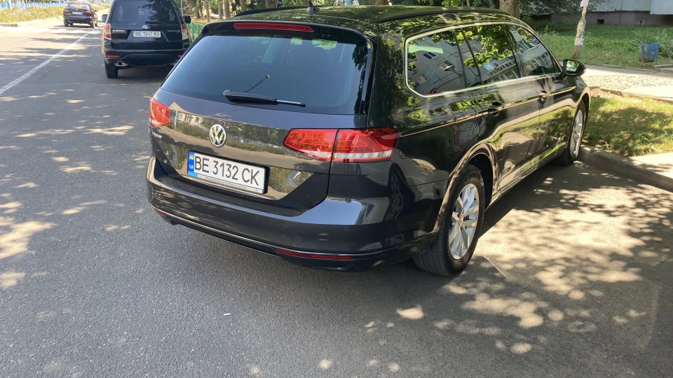 Volkswagen Passat Variant 2