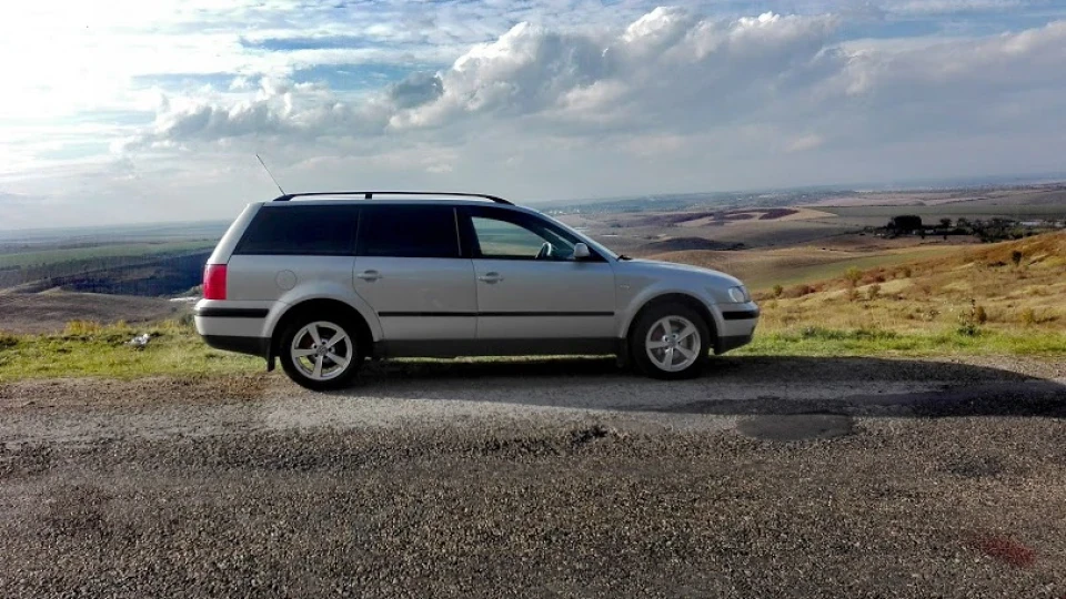 Volkswagen Passat Variant 2