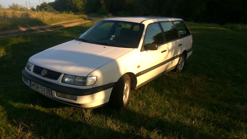 Volkswagen Passat Variant 2