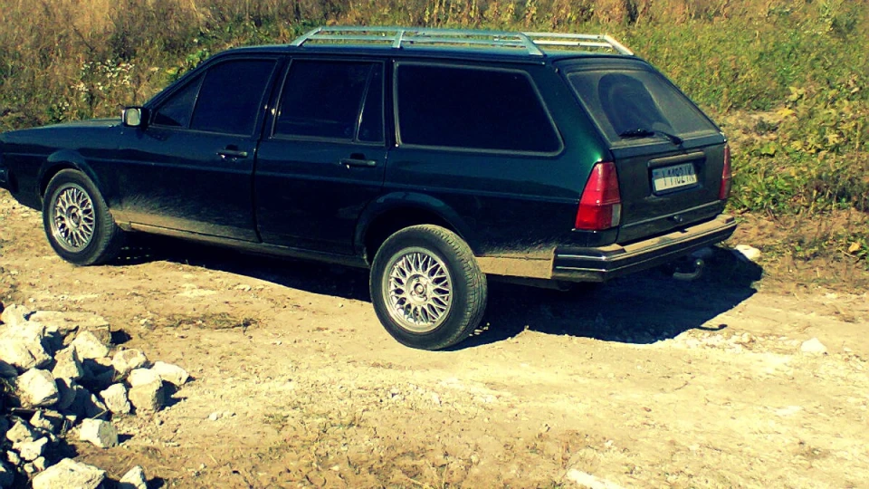 Volkswagen Passat Variant 2