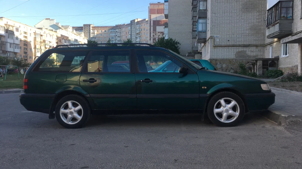 Volkswagen Passat Variant 2
