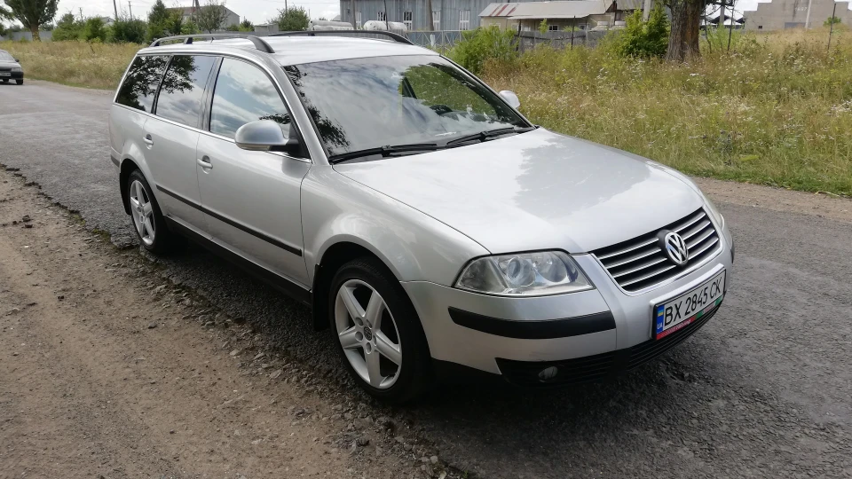 Volkswagen Passat Variant 2