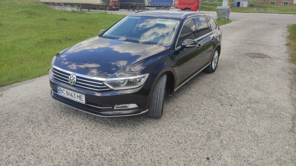 Volkswagen Passat Variant 140kw Highline 4