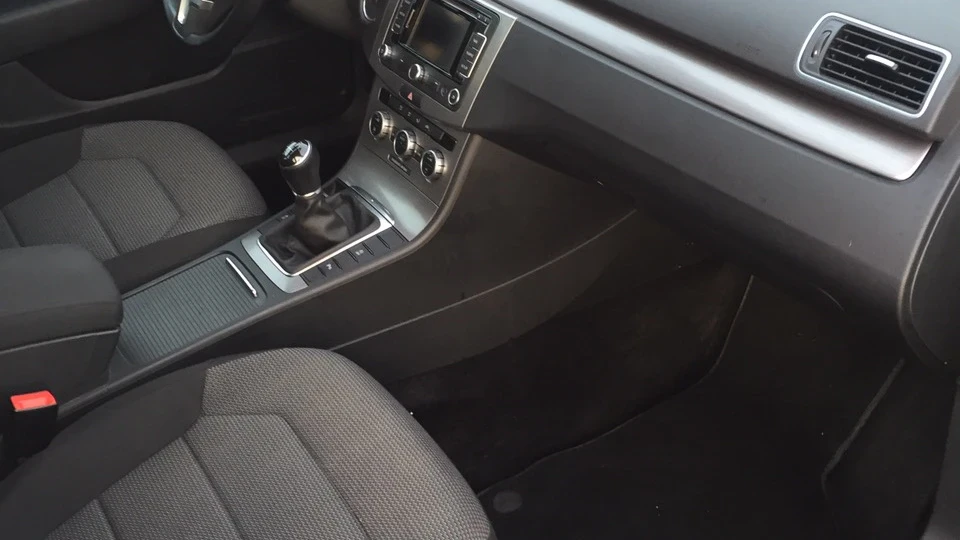 Volkswagen Passat Variant 1.6 TDI BlueMotion 5