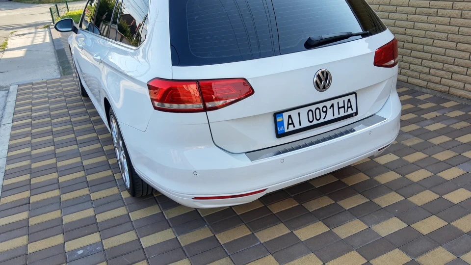 Volkswagen Passat Variant 1.6 TDI DSG7 3