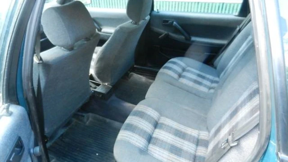 Volkswagen Passat Variant 1,8 PF(107) 3