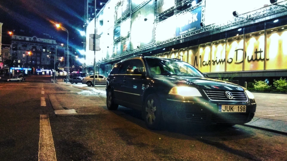Volkswagen Passat Variant 1.8 TURBO 4