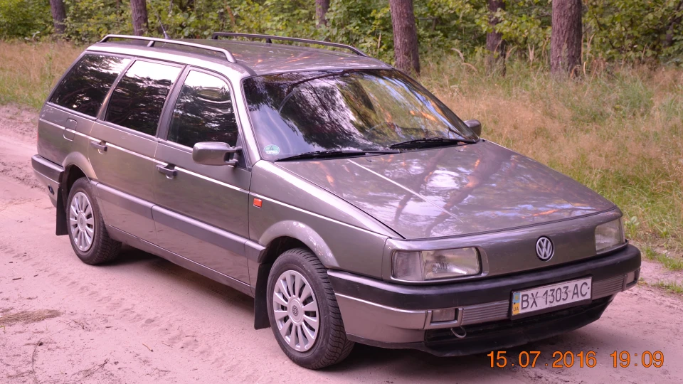 Volkswagen Passat Variant 1,8i дружина машина 2