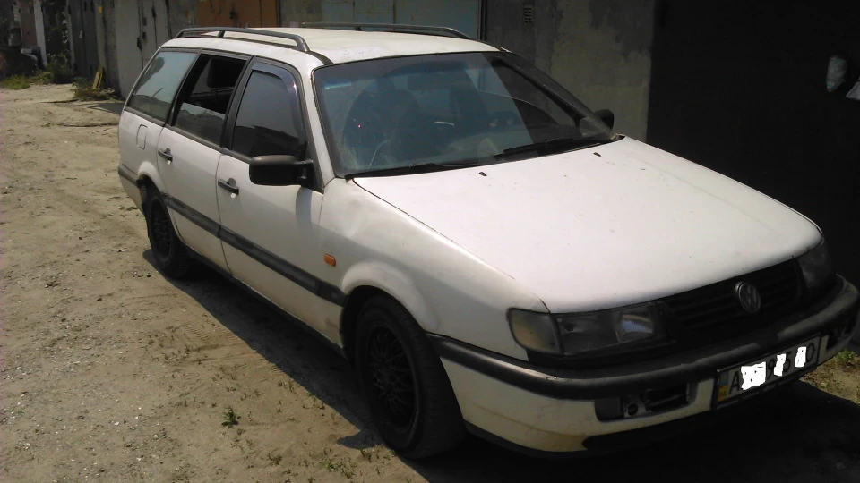 Volkswagen Passat Variant 1.9 атмосфер 2