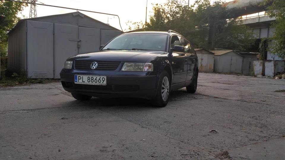 Volkswagen Passat Variant 1.9tdi AJM 3