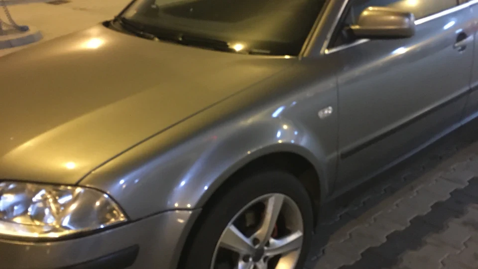 Volkswagen Passat Variant 1.9TDI AWX Сірко 4