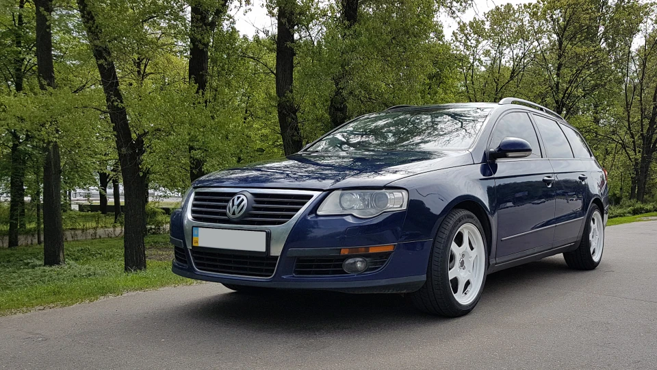 Volkswagen Passat Variant 2.0 BMP RAYS ENG 3