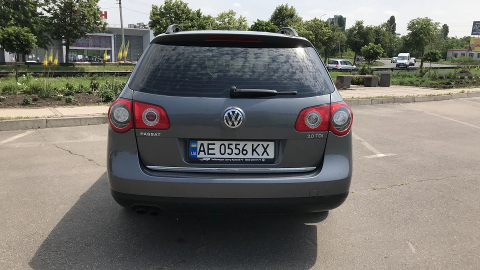 Volkswagen Passat Variant 2.0 TDi BKP 5