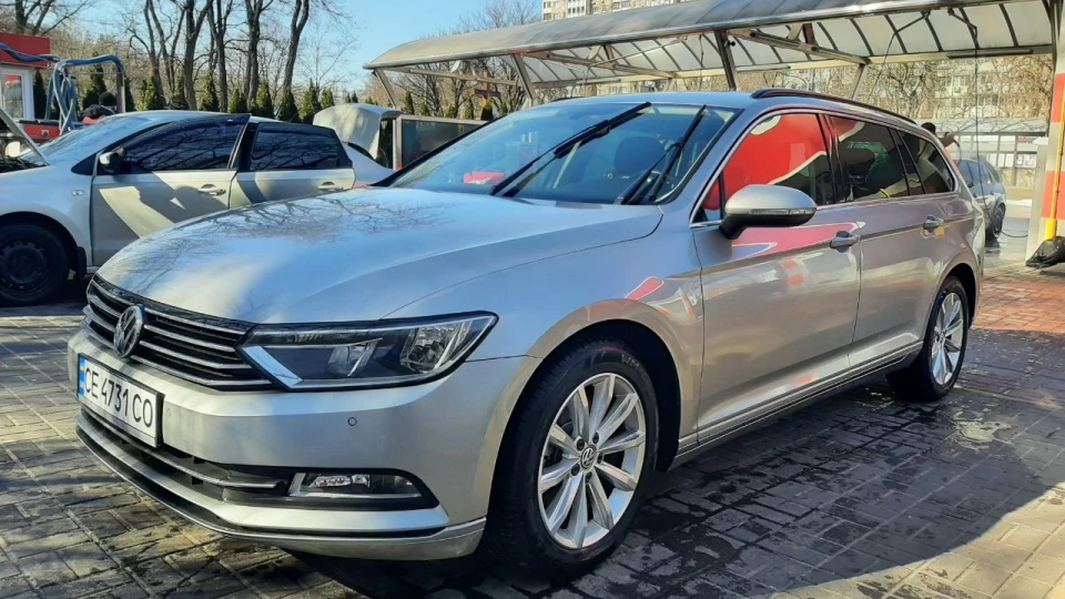 Volkswagen Passat Variant 2.0 tdi dsg6 4