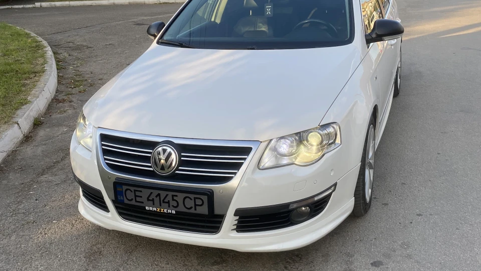 Volkswagen Passat Variant 2.0 TDI R-Line 170hp 4