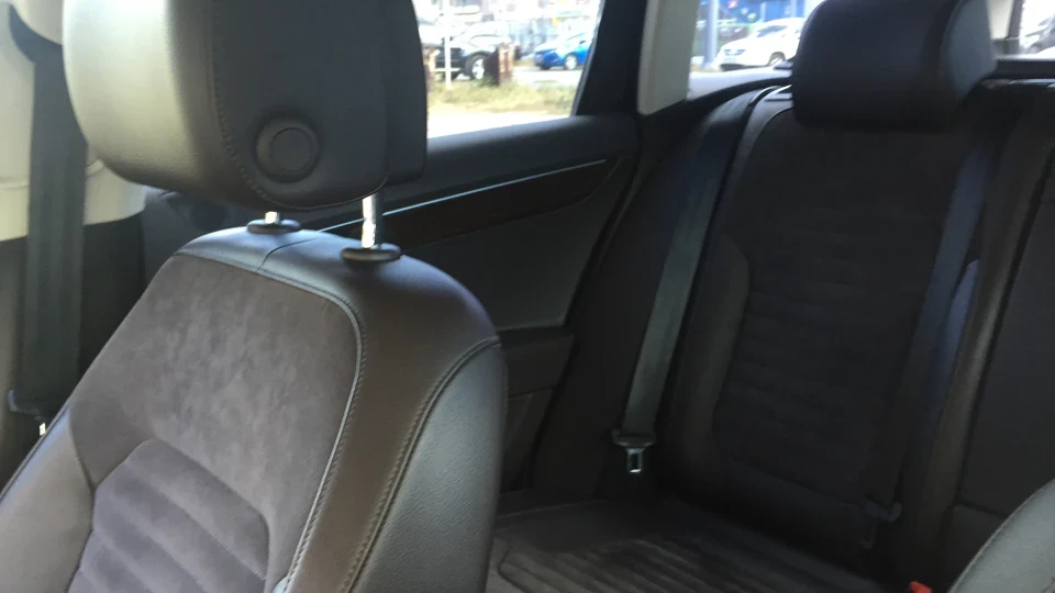 Volkswagen Passat Variant 2.0 TDi 4
