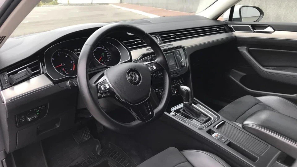 Volkswagen Passat Variant 2.0 TDI 2