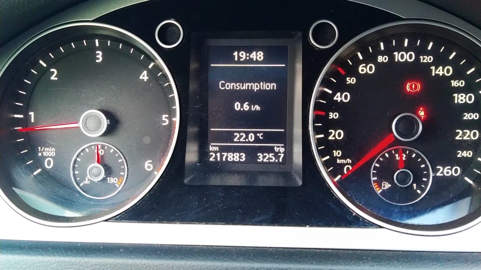 Volkswagen Passat Variant 2.0 турбо 3