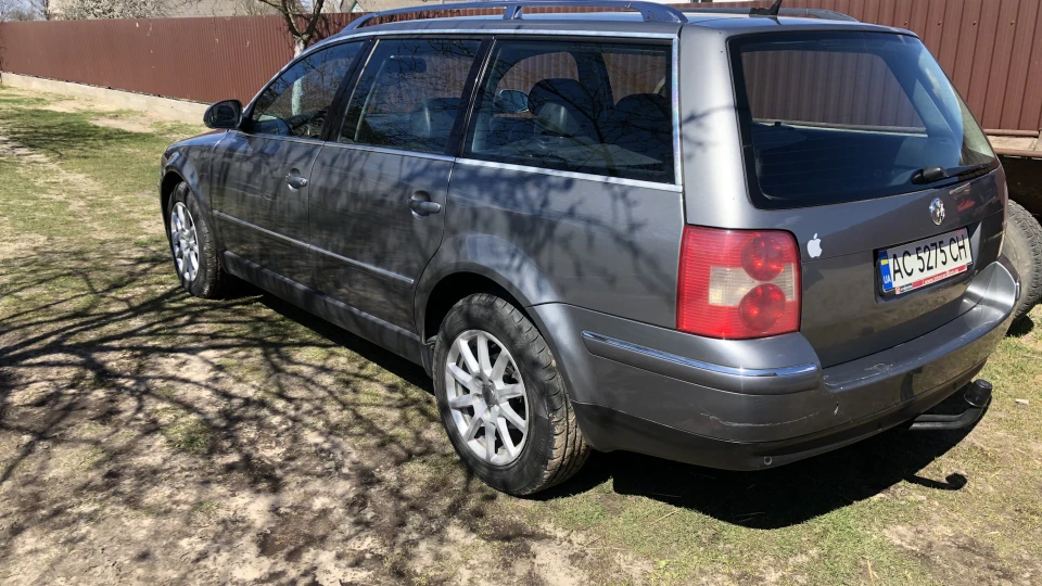 Volkswagen Passat Variant 2.5 TDI BAU132kw 4motion