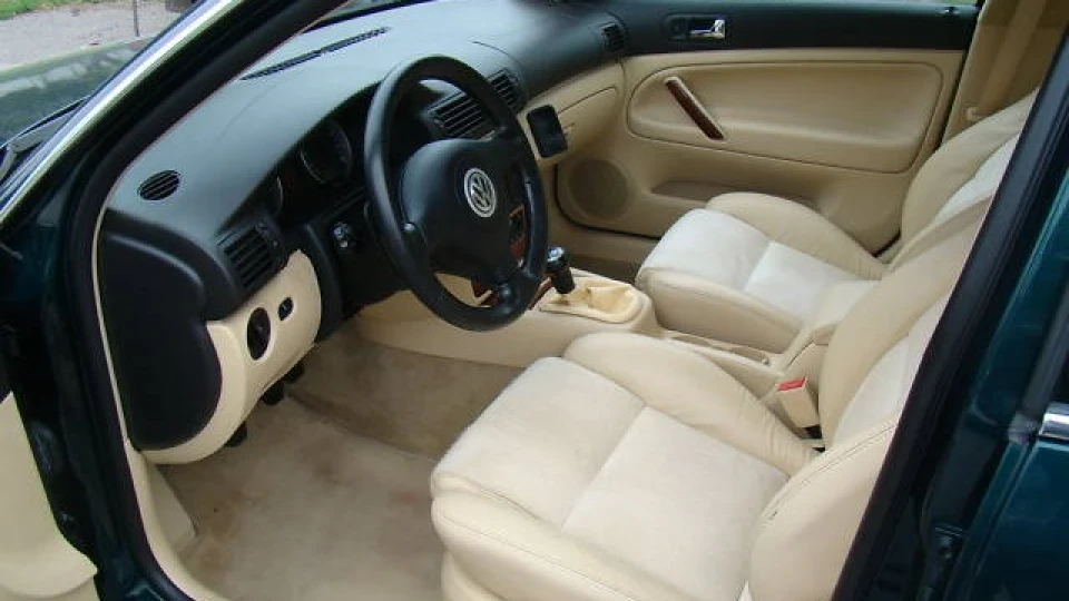 Volkswagen Passat Variant 2.5 TDI V6 4Motion 3