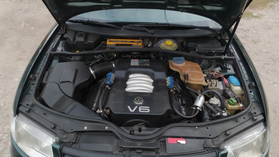 Volkswagen Passat Variant 2.8 syncro 3