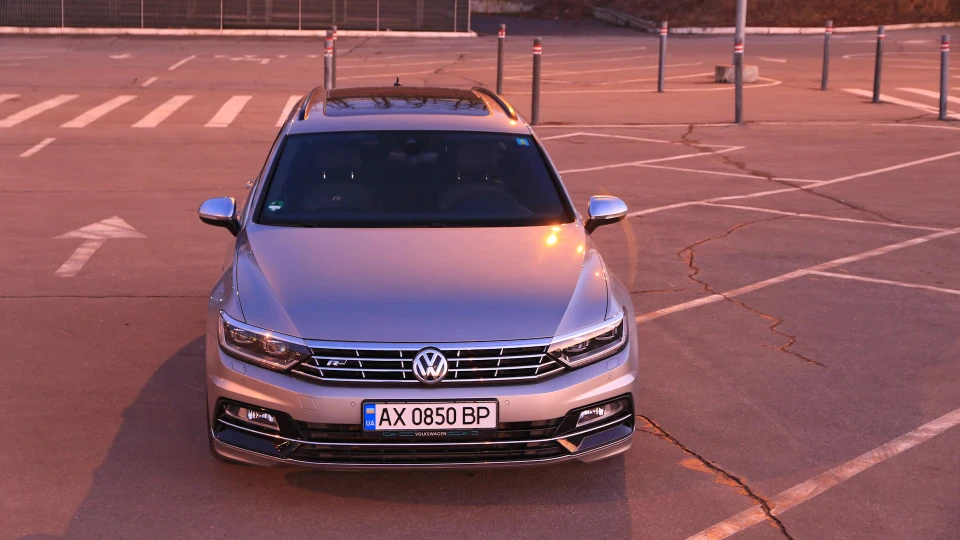 Volkswagen Passat Variant 2х R-line 5
