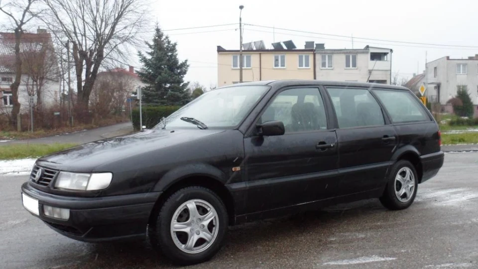 Volkswagen Passat Variant AFN 110KM 81KW
