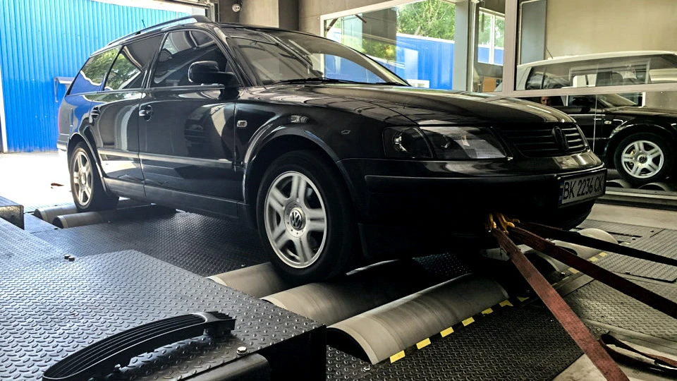 Volkswagen Passat Variant B5 1.9 TDI (AJM)