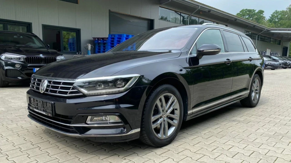 Volkswagen Passat Variant B8 R-line Premium 🟨🟦 2