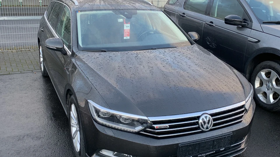 Volkswagen Passat Variant BiTdi 2