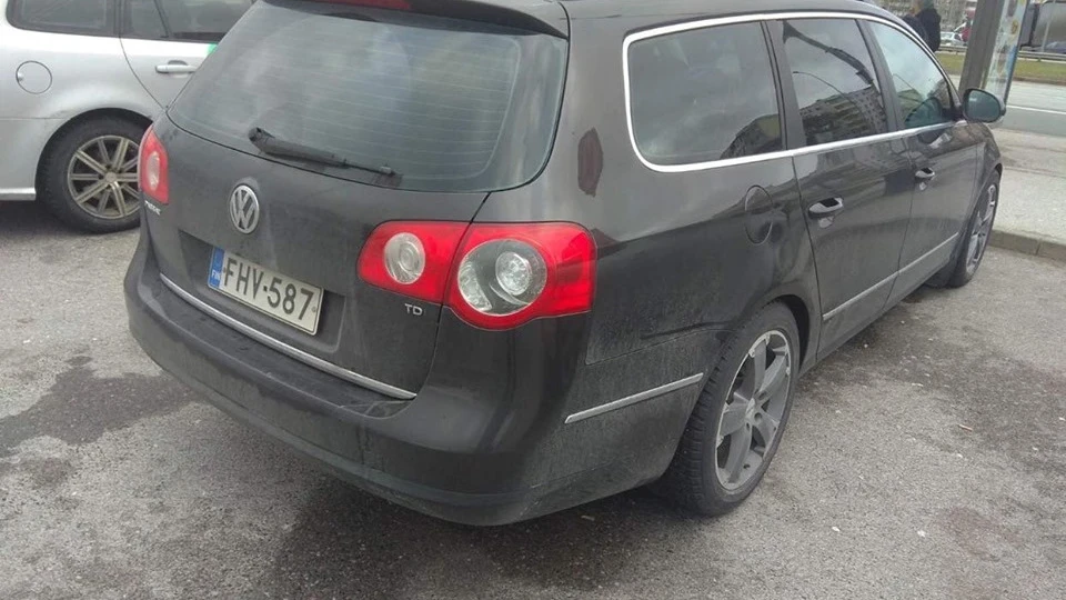 Volkswagen Passat Variant Brown 2