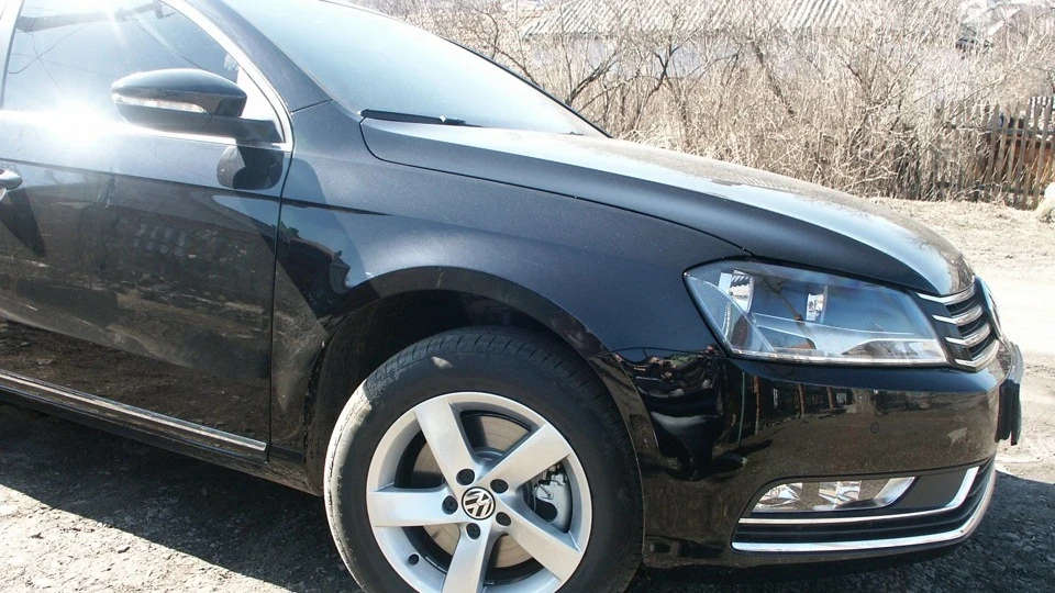 Volkswagen Passat Variant чорний літак 2