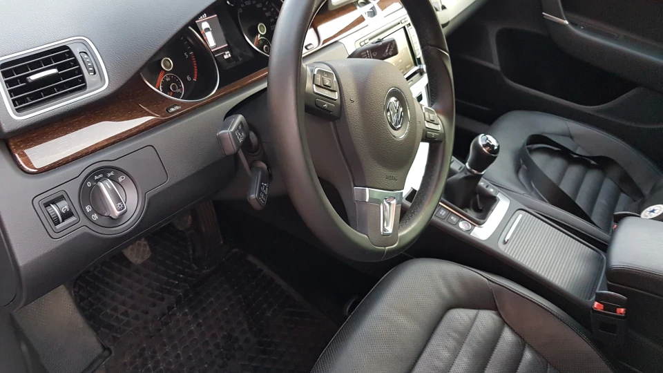 Volkswagen Passat Variant Dynaudio 2